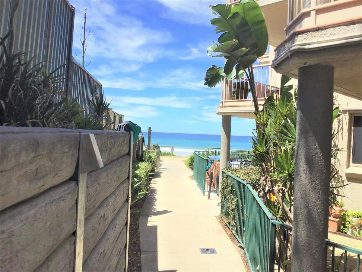 Sanctuary Beach Resort Gold Coast Ngoại thất bức ảnh