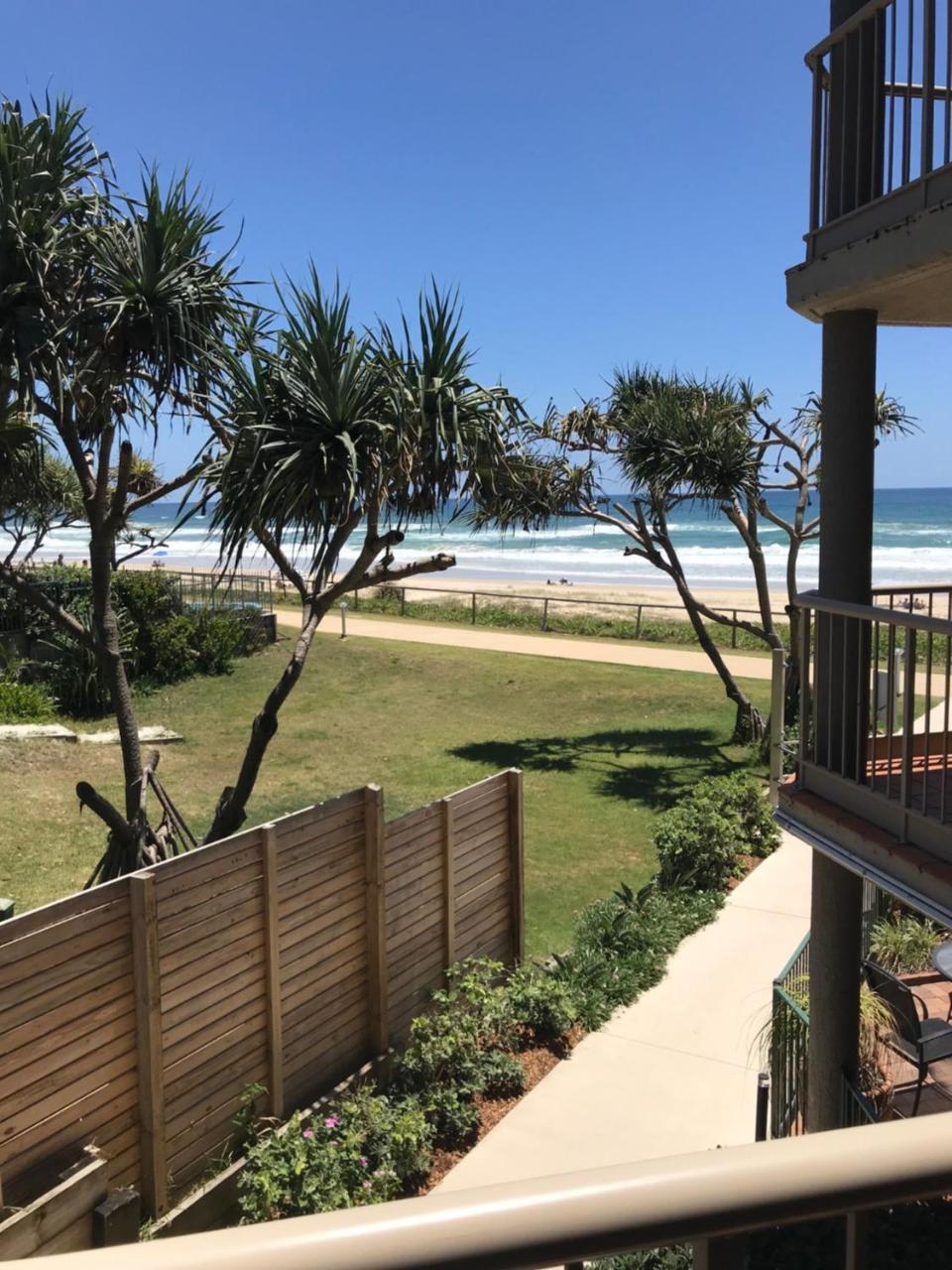 Sanctuary Beach Resort Gold Coast Ngoại thất bức ảnh