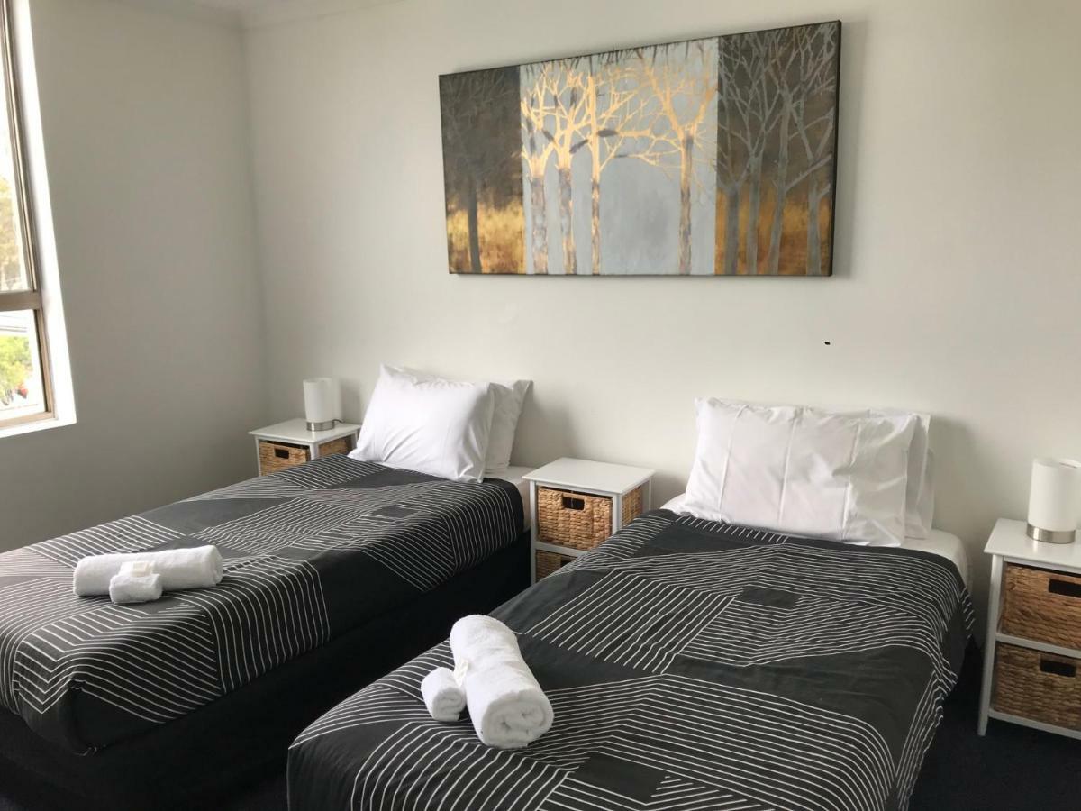 Sanctuary Beach Resort Gold Coast Ngoại thất bức ảnh